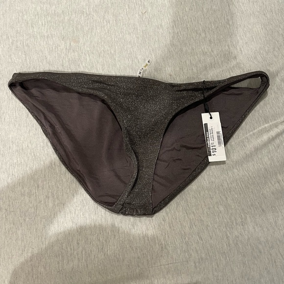 Vitamin A Other - Vitamin A swimsuit bottoms